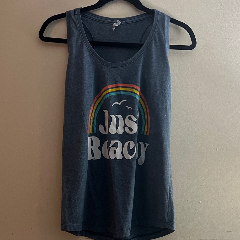 Instant message- medium tank just beach